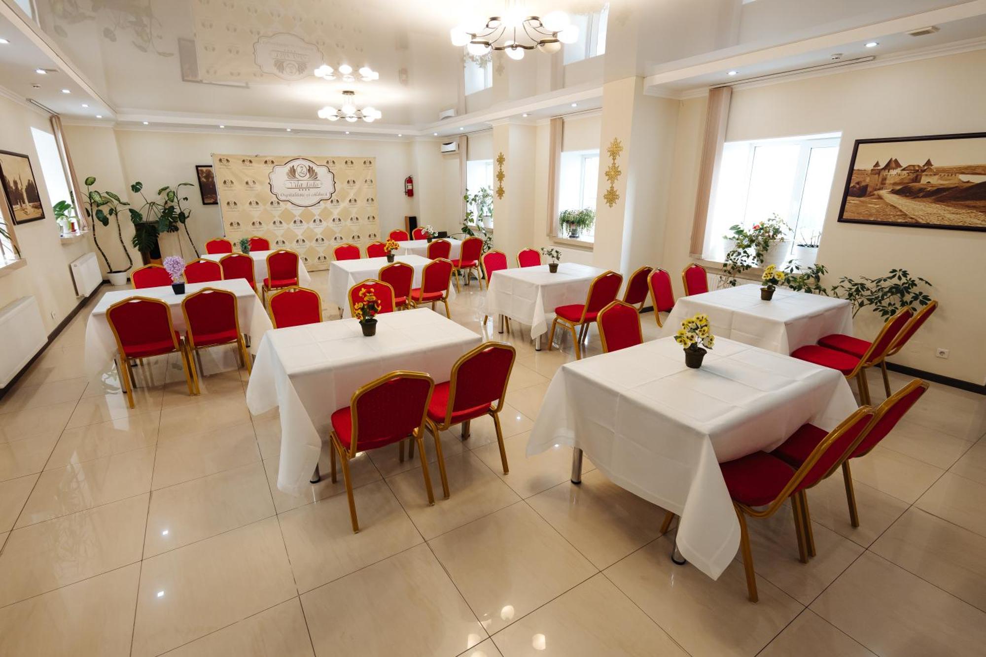 Lolo'S Bliss Hotel Chisinau Luaran gambar